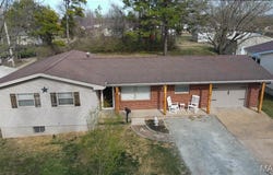 102 S Roosevelt Street, Desloge, MO 63601