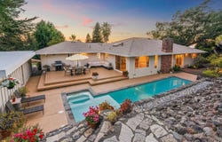4322 Oakridge Lane, Penngrove, CA 94951
