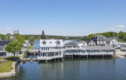 15 Main Street, Vinalhaven, ME 04863