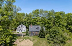 15 Feylers Corner Road, Waldoboro, ME 04572