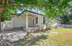 151 Sampson, Kyle, TX 78640