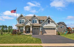 9871 7th Street N, Lake Elmo, MN 55042