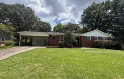 1401 CLOVERDALE ROAD, ANNISTON, AL 36207