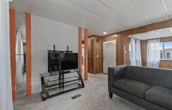 570 N 10th Ave, Cornelius, OR 97113