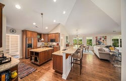 639 N 4th Avenue, Ann Arbor, MI 48104