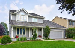 2151 NW 138th Street, Clive, IA 50325