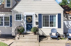 811 SW Randolph AVE, Topeka, KS 66606