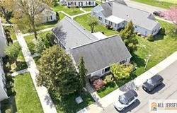 272 Middlebury Lane, Monroe, NJ 08831