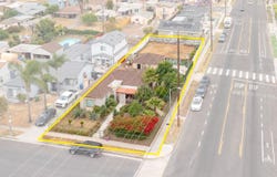 701 W 112th ST, Out of State, CA 90044