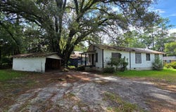 108 School St., Thomasville, GA 31792