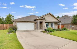 340 Merlin Court, Crestview, FL 32539