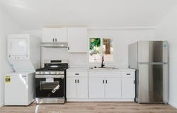 19427 Hart Street, Reseda, CA 91335