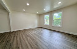 10320 S CLEARVIEW Dr, Sandy, UT 84070