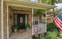 3826 Shady Meadow Drive, Grapevine, TX 76051
