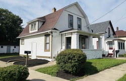 1347 Greenwood, ROCKFORD, IL 61107