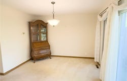 157 Drury Lane, Mayfield Heights, OH 44124