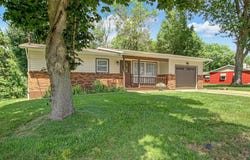 1471 Ladd Avenue, Edwardsville, IL 62025