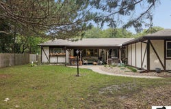 5259 Goldenrod Circle, Lincoln, NE 68512
