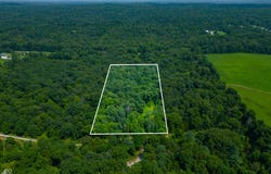 6039 Matlock Drive, Columbus, IN 47201