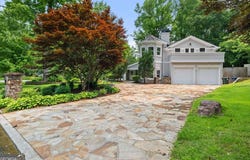 6771 Sunny Brook, Atlanta, GA 30328