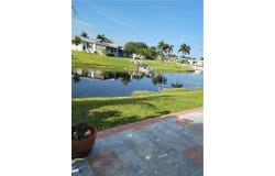 6905 NW 15th St, Margate, FL 33063