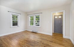 924 Royce Avenue, Kalamazoo, MI 49001