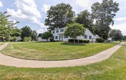 640 Stafford Drive, Tallmadge, OH 44278