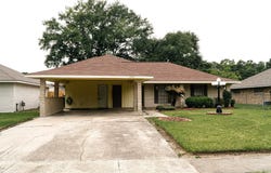 10481 Birchwood Dr, Baton Rouge, LA 70807