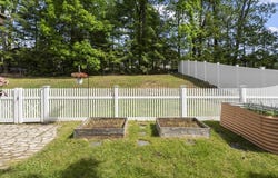 6 Edith Rd, Hudson, MA 01749