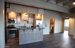 702 S Wall Avenue, Joplin, MO 64801