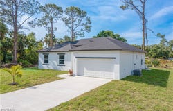 203 E 7th Street, Lehigh Acres, FL 33972