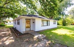 134 S Wayne, Haysville, KS 67060