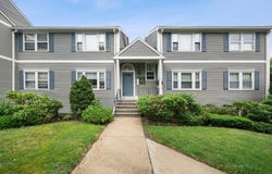 34 Washington Grn, Walpole, MA 02032