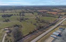 E Highway Oo, Strafford, MO 65757