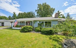910 CRESTLINE DR, Longview, WA 98632