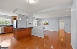 4165 S FOUR MILE RUN DRIVE, ARLINGTON, VA 22204