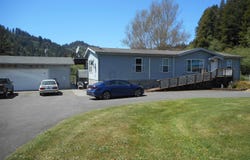 50 Hunter Creek, Klamath, CA 95548