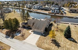 535 E Vine Ct, Sturgeon Bay, WI 54235