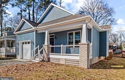 133 6TH ST, COLONIAL BEACH, VA 22443