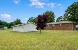 1020 Miller St, Red Bay, AL 35582
