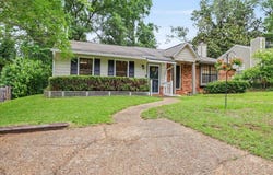 1124 BRAFFORTON Drive, Tallahassee, FL 32311