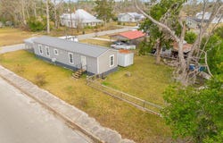 74 Pearson St, Pearson, GA 31642