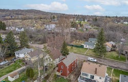 3064 Devonshire St, Duluth, MN 55806
