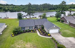 59 Joyce, Douglas, GA 31535