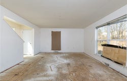 333 Wylie Ave, Clairton, PA 15025