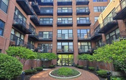 2323 W Pershing Road, Chicago, IL 60609