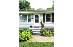 16 Regina Court, Florissant, MO 63031
