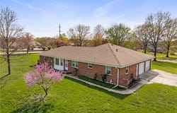 6640 Pflumm Road, Shawnee, KS 66216