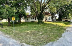 4903 Columbia Street, Alton, IL 62002