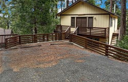 560 Rose Lane, Twin Peaks, CA 92391